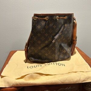 Louis Vuitton Noé Monogram Canvas bucket bag